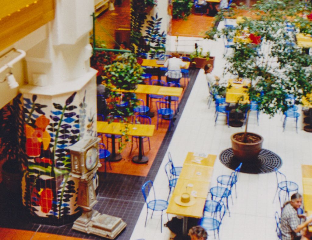 Mcwhiters Marketpalce / Hand Painted Glazed Tiles & Project Graphics